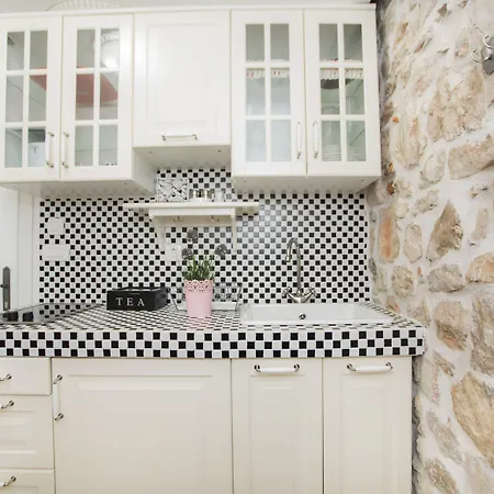 Apartament Nove Crkve Szybenik