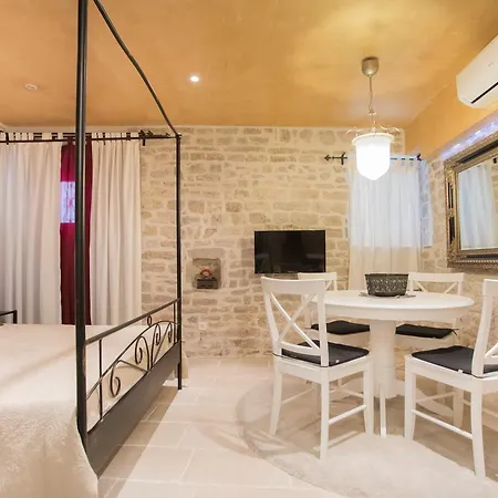 Apartament Nove Crkve Szybenik