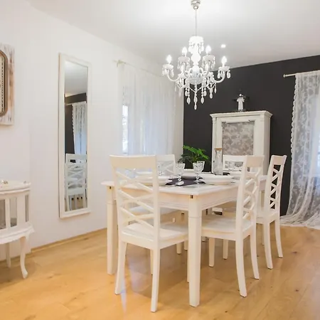 Nove Crkve Apartamento Šibenik