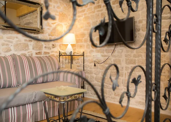 诺夫克尔科浮公寓