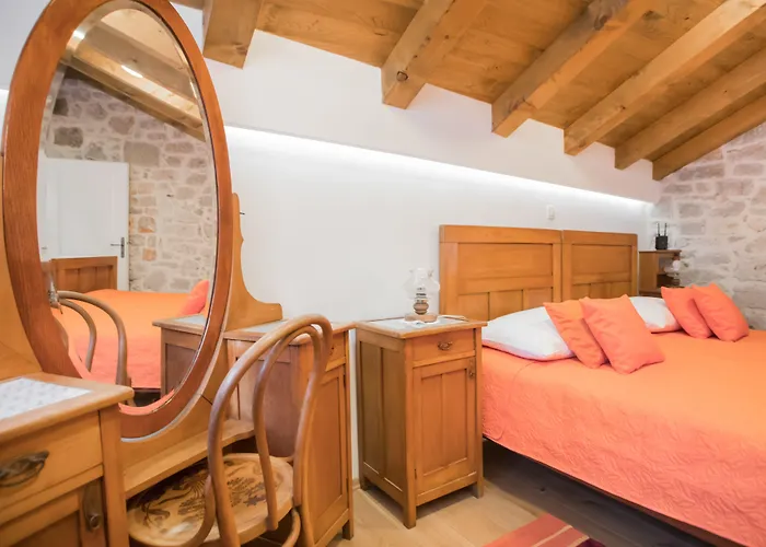 诺夫克尔科浮公寓