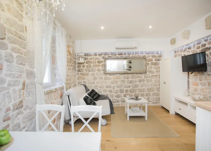 公寓 诺夫克尔科浮公寓 希贝尼克