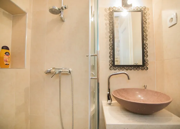 诺夫克尔科浮公寓